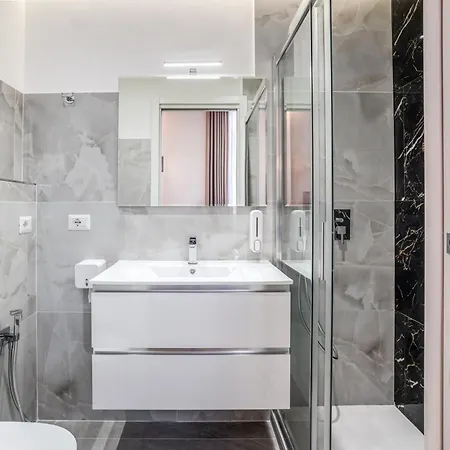 Vatican Eagle בית הארחה רומא